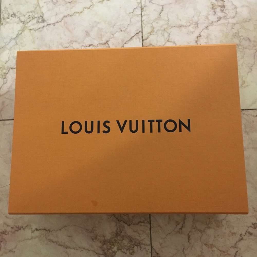 Louis Vuitton LV gift box